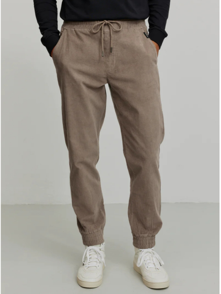 Preview: RECOLUTION Jogg Chino Cord Cyperus hazel brown 3